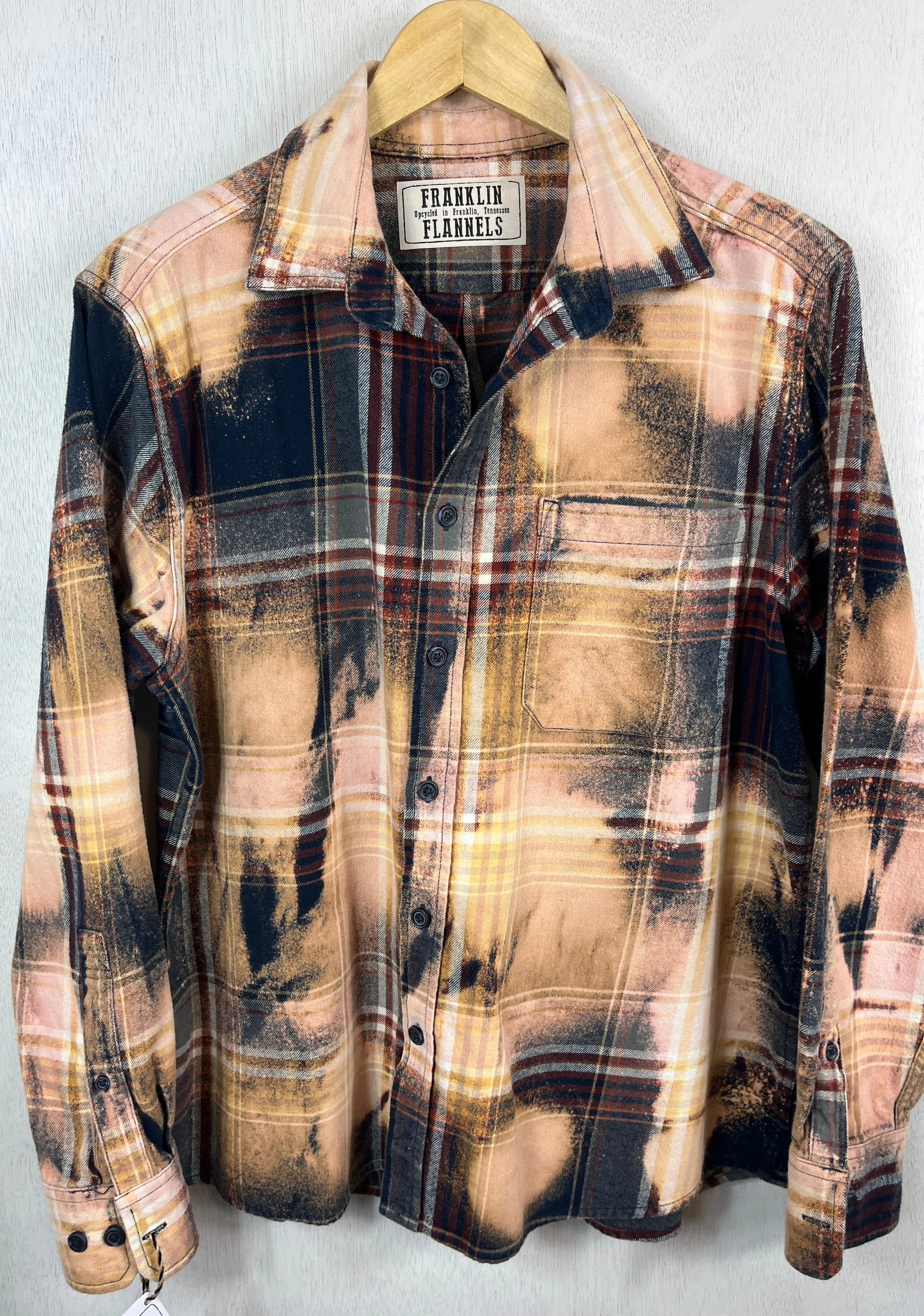 Vintage Navy Blue, Burgundy, Gold and Grey Flannel Size Medium